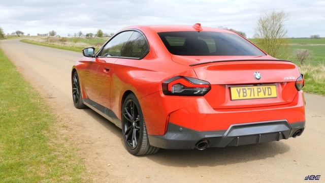 1st Drive New 220i Coupé £35k RWD | 4K смотреть онлайн