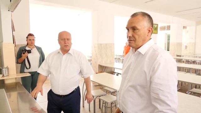 На ремонт школ Орска в этом году было направлено 78 000 000 рублей 3 смотреть онлайн