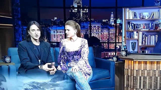 ОХ, УЖ ЭТА АНФИСА КОЗЫРЕВА!И ВСЁ РАВНО СПАСИБО СОЗДАТЕЛЯМ СЕРИАЛА. смотреть онлайн