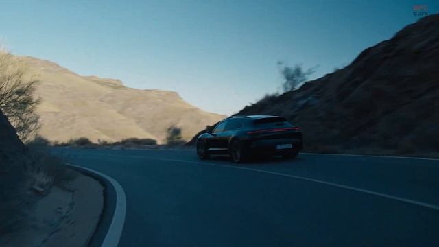 New 2025 Porsche Taycan Turbo Cross Turismo Revealed смотреть онлайн