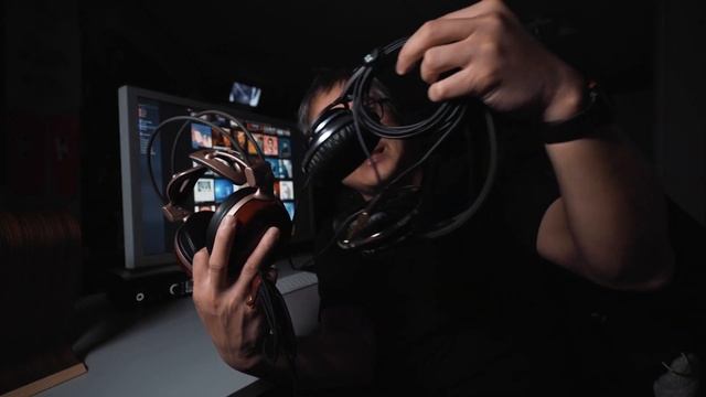 【韦找谁878】AKG K812 vs Audio-Technica ATH-W1000 смотреть онлайн