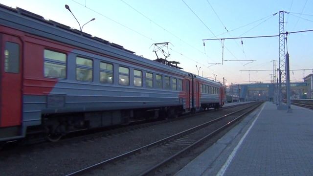 Электропоезд ЭД9М-0043 смотреть онлайн