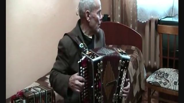 Василий Двойнишников играет на кирилловской гармони смотреть онлайн