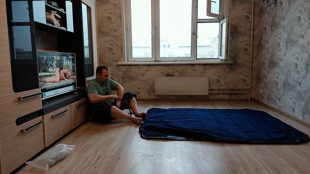 Двуспальный надувной матрас Intex