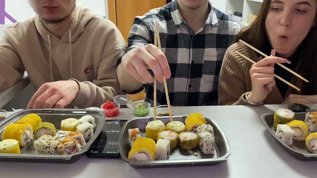 Мукбанк - Опять СушиЯ 