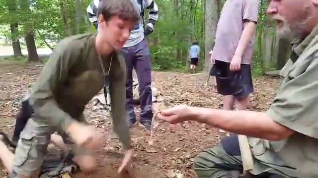 Cort and Fire Saw смотреть онлайн