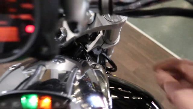 SUZUKI VZ 800 INTRUDER 2005 VIDEO TOUR WALK AROUND