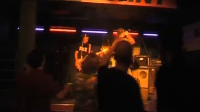 UNDERGO-Tłum-03-03-2004-Białystok(zachar rec) смотреть онлайн