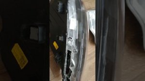 Оригинальная фара HYUNDAI TUCSON под восстановление