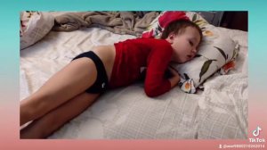 Шок!!! Ребенок не хочет в садик! 😂😂😂#хитрый ребенок#сборы в садик #