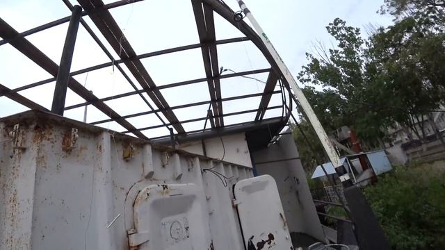 Селедка на набережной, Астрахань. Городские жители. 4К