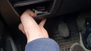 Пежо 3008 обд 2 раcположение разъема в автомобиле. OBD 2 location Peugeot. ОБД2, OBD2, OBDII