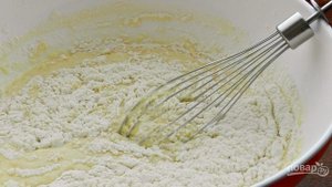 Пирог с черешней на кефире