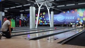 Выбиваем страйки в боулинге | Glym