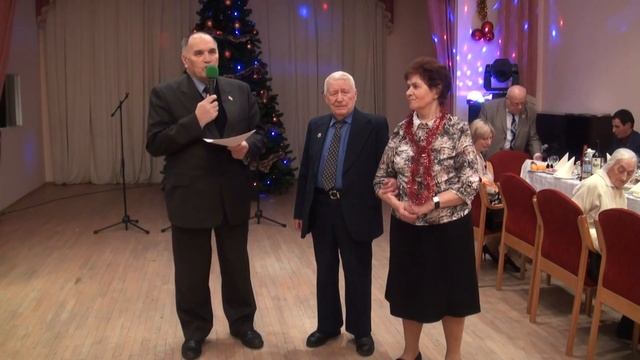 В посёлке Понтонный Колпинского р-на Спб выбрали первых почётных жителей 27.12.18 смотреть онлайн