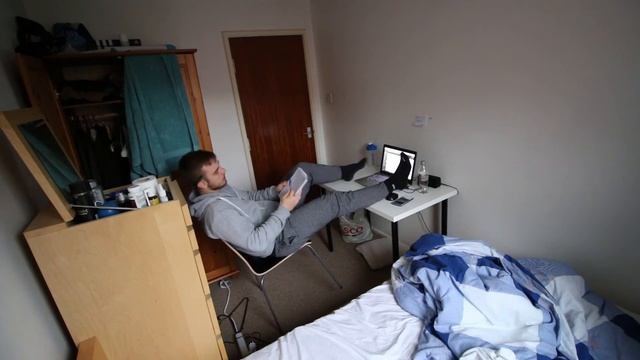 How To Stress Less About Exams | Unite Students смотреть онлайн