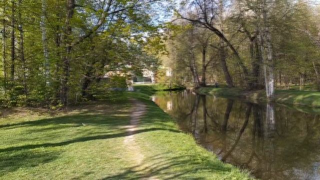 Прогулка по музею-усадьбе "КУСКОВО" смотреть онлайн