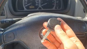 КЛЮЧ ОПЕЛЬ АГИЛА КУПИТЬ ДУБЛИКАТ ВЫКИДНОГО ЧИП КЛЮЧА ЗАЖИГАНИЯ OPEL AGILA 2002 СДЕЛАТЬ АВТОКЛЮЧ