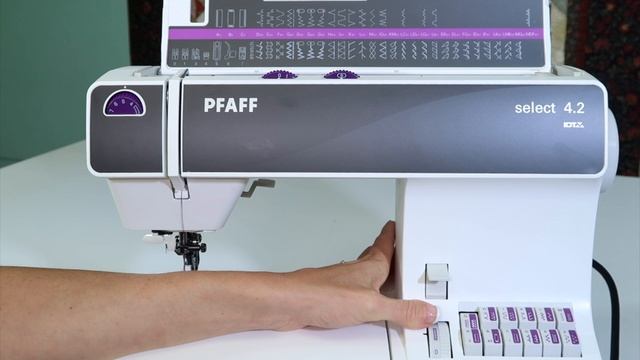 Pfaff Select 4.2 9 Selecting Stitches & Settings смотреть онлайн