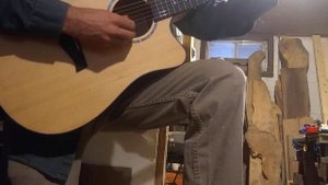 Aiersi Brand 41 Inch Solid Spruce Top Mahogany Acoustic Guitar SG02SMC-41