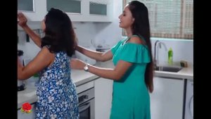 Srilanka actress...1