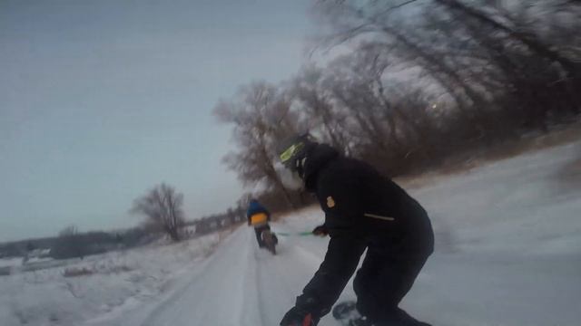 Питбайк vs. Сноуборд смотреть онлайн