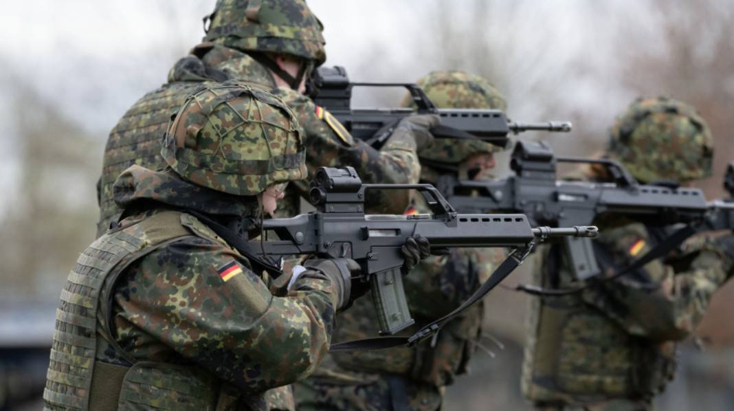 «Очаг опасности»: в Кремле отреагировали на создание военной базы Германии в Литве