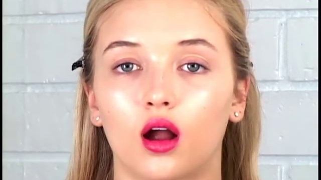 Festival Season: Make-Up to Beat the Heat смотреть онлайн