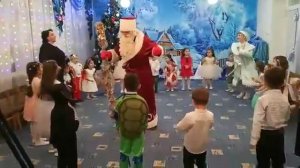 Песня-хоровод "Ёлка, ёлка, ёлочка"