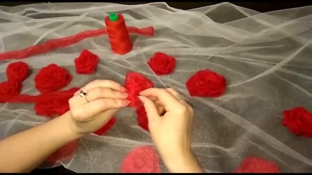 РОЗЫ ИЗ ОРГАНЗЫ ДЛЯ ПЛАТЬЯ смотреть онлайн