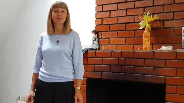 Алёна Климашевская читает свои стихи про осень