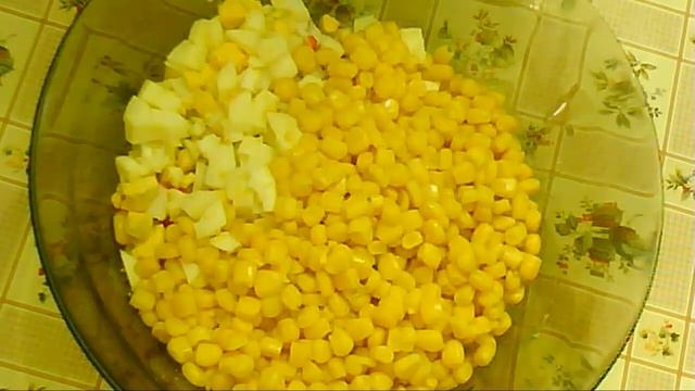 Салат с Крабовыми палочками и кукурузой смотреть онлайн