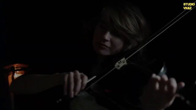 "Грешная любовь" Автор Марина Игнатова. Исполняет Илья Лучший. Скрипка Татьяна Лелеко.