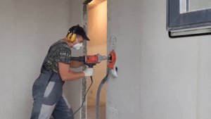 Сверление отверстии для подрозетников дрель Ken