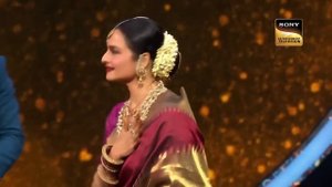 ‘Lambi Judai’ Song सुनकर Rekha Ji ने दिया Sawai को तोहफ़ा | Indian Idol | Viral Performances