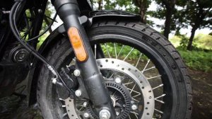 2022 Royal Enfield Hunter 350 Retro Review - Design, Features & Comfort