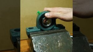 Как извлечь подшипник из корпуса #shorts