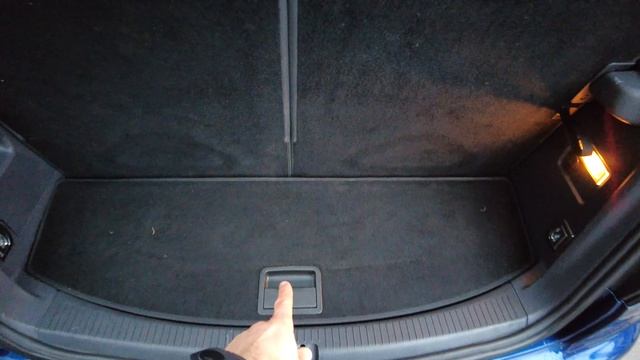 Cross Touran - чи варто переплачувати⁉️ Ексклюзивний компактвен VW смотреть онлайн