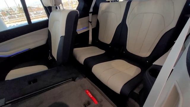 Автодилер БМВ в Улан-Баторе #уланбатор #монголия #бмв #бмвx7 #автодилербмв смотреть онлайн