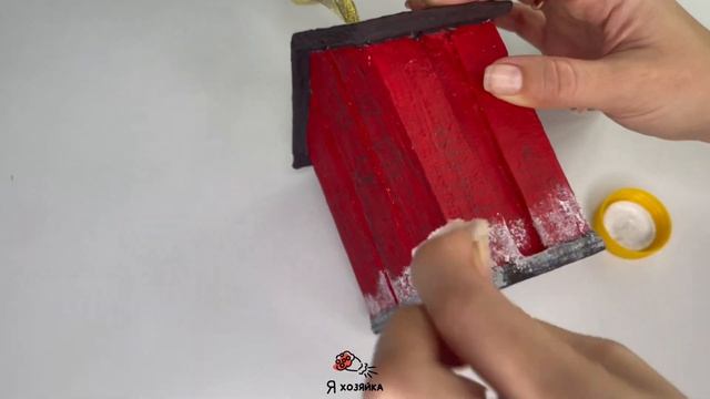 ПРОСТО и БЮДЖЕТНО! Новогодний домик на елку своими руками. DIY CHRISTMAS DECOR. смотреть онлайн