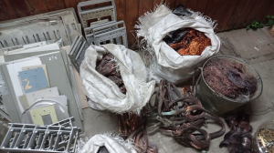 Сто килограмм меди со старых приборов. Приборы - драгметаллы. Цветмет, чермет.