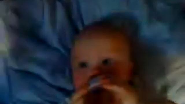 Такой маленький, а уже столько путешествует смотреть онлайн