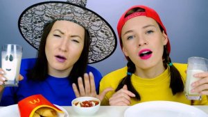Вкусняшки на Хэллоуин против обычной еды! Челлендж от Пико Поки
