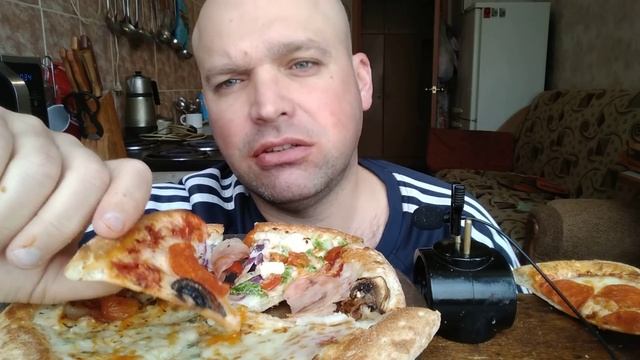 МУКБАНГ ДОДО ПИЦЦА / ОБЖОР пицца пепперони смотреть онлайн