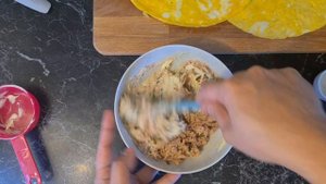 How to make Tuna Egg Roll | Easy recipe | Kersteen Kitchen