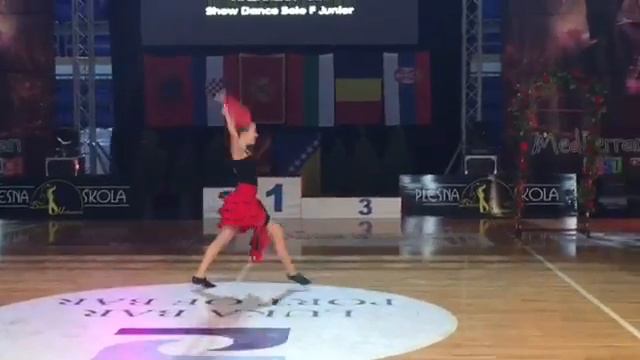 КАК ПРОХОДИТ МОЁ ЛЕТО | Taya Symon смотреть онлайн