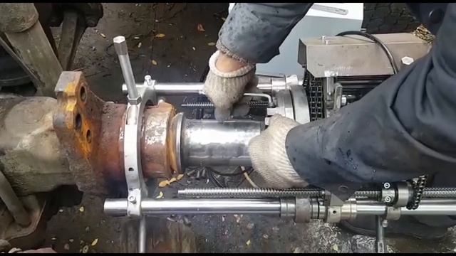 Ремонт чулка заднего моста VOLVO FH-13 (полуось+резьба) смотреть онлайн