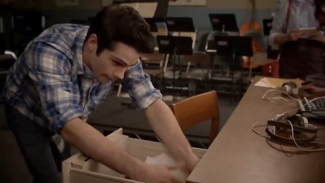 ПОЧЕМУ СТАЙЛЗ НЕ БЫЛ В ФИЛЬМЕ? ВОЛЧОНОК/ TEEN WOLF: THE MOVIE