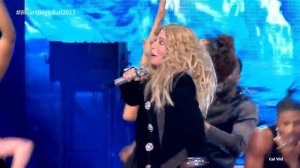 Cher DJ Play a Christmas Song iHeart Jingle Ball 2023