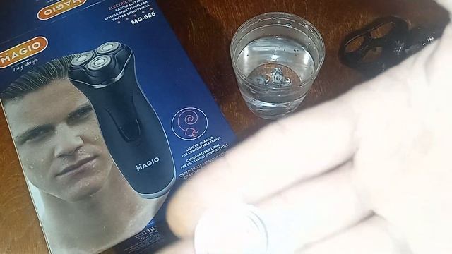 Как почистить в электробритве ножи от остатки щетины смотреть онлайн